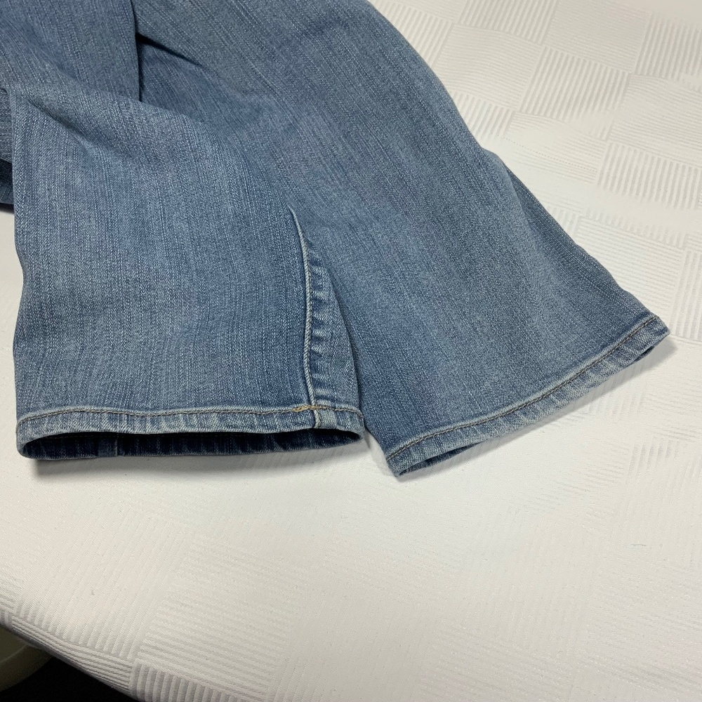 Torrid Crop Sky High Skinny Premium - SZ 18 - Picture 9 of 13